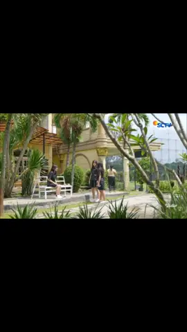 Raisa mikiran cata, raisa zara aqeela di taman #raisa #zara #aqeelacalista #herryvaughan #fattahsyach 