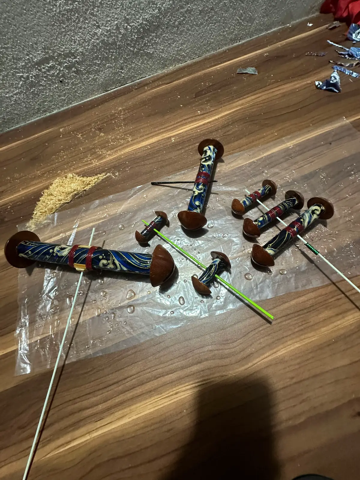 Nhà bạn giàu thì dán dercan hellokitty Nhà thôi nghèo nải vải tráng keo epoxy 😋😋 #xh #xuhuongtiktok  #diêusaovietnam #dieusaobaoloc  #dieusaothainguyen 