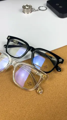 #chromehearts #chromeheartsglasses #fashion #y2k #accessories 