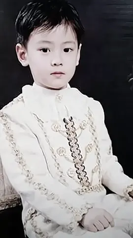 Tuan dri kecil dh cakepp 😆 #chaeunwoo @차은우 