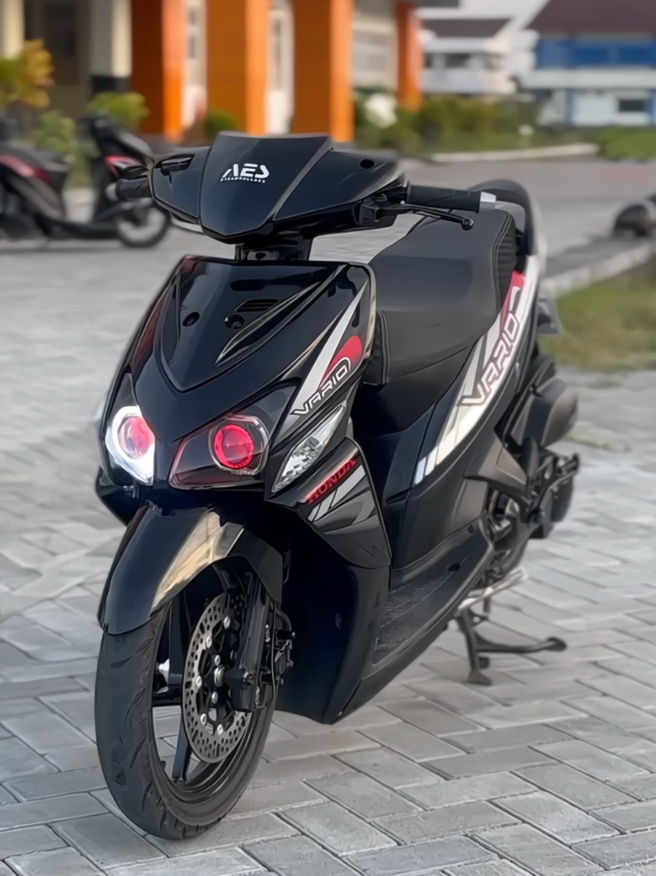 shroudnya mati sebelah malah jadi aneh 😩#fypシ #vario110karbu 