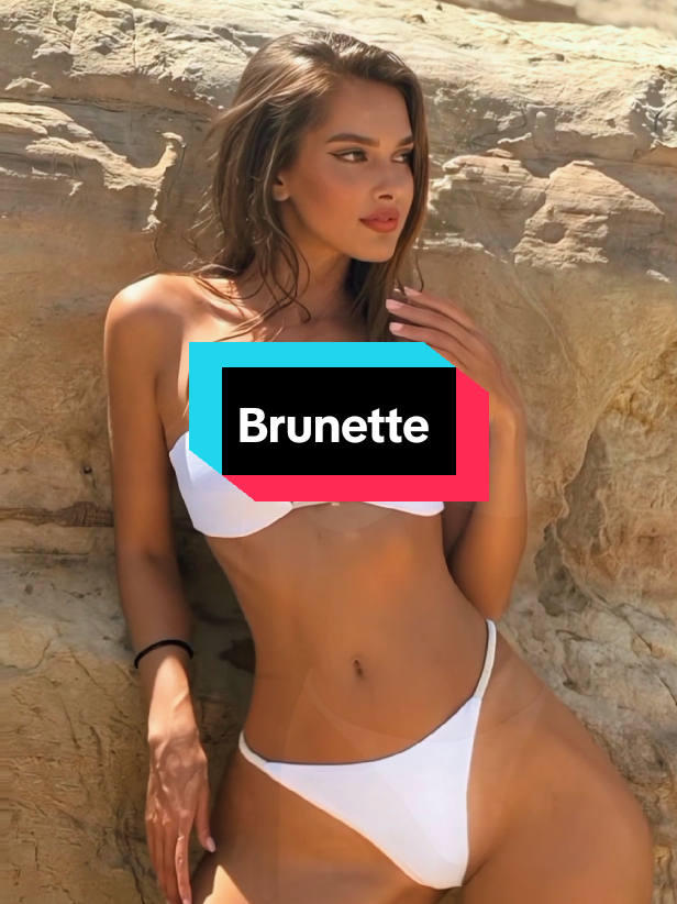 Brunette #fashiontiktok #fyppppppppppppppppppppppp #bikini #summertime #bikinimodel 
