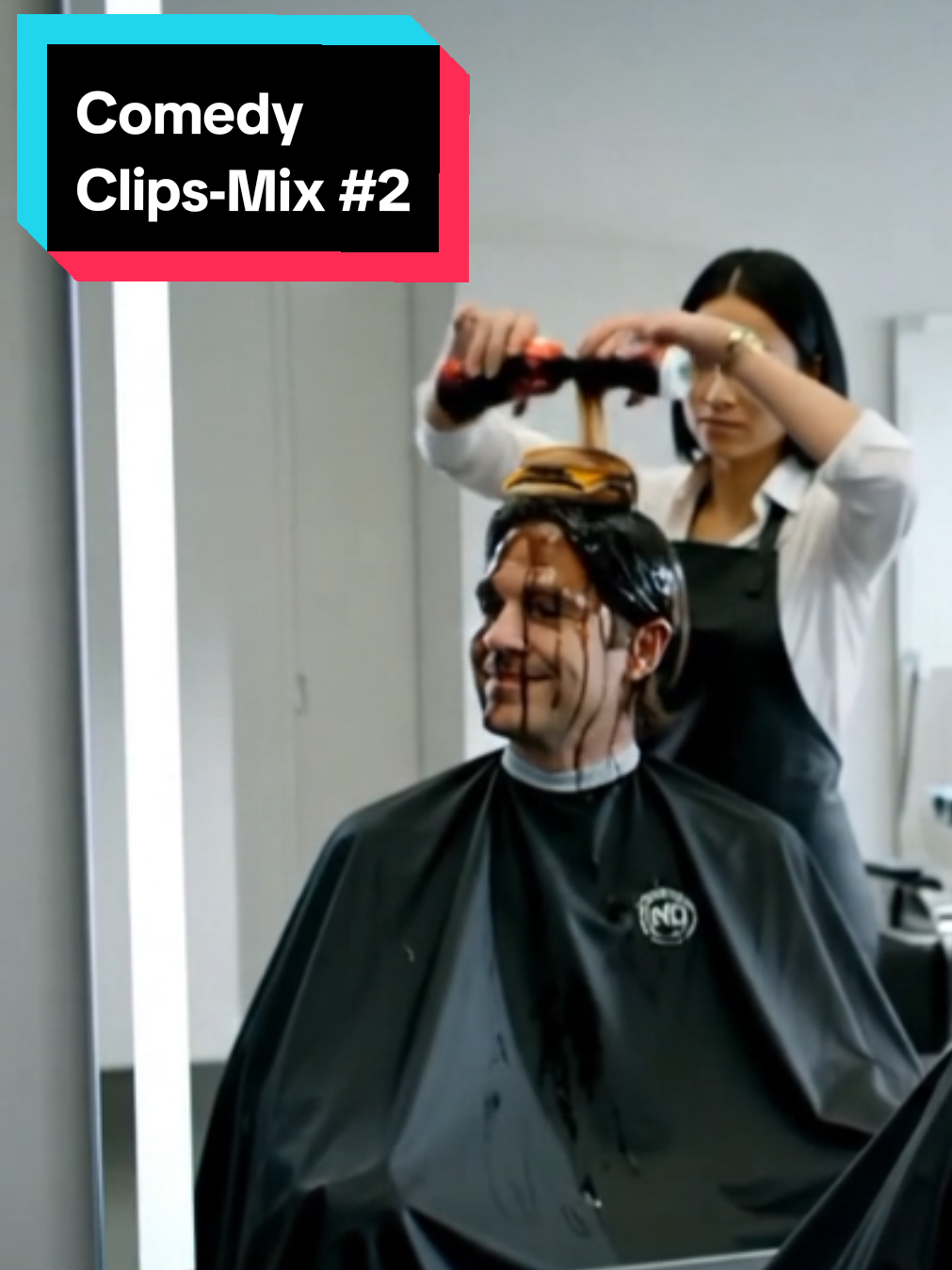 Diesen Friseur würde ich niemals besuchen 😂 #lustig #Deutsch #ki #comedy #clips 