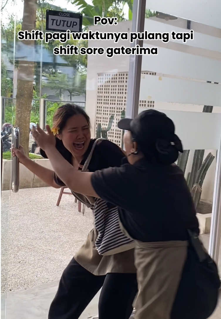 agak kejedot dikit😂 #promoseruweekend #ngaliirresto #gianyar #kulinerbali #restohits 