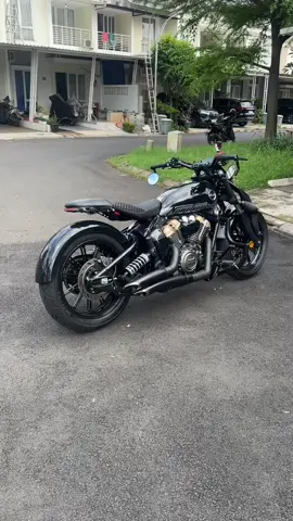 Ujan ujan males nyuci euy #bendanapoleon 