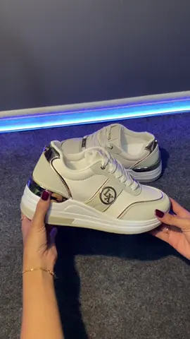 #sepatu #sneakers #sepatuluxus #luxus #fyp 