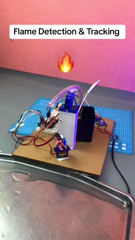 Flame Detection and Tracking system using Arduino Nano , Servo Motor and Water Pump  #arduino #stemproject #robotics #IoT #firefightingrobot #scienceproject #techdiy #ktronic #arduinoproject #foryoupage 