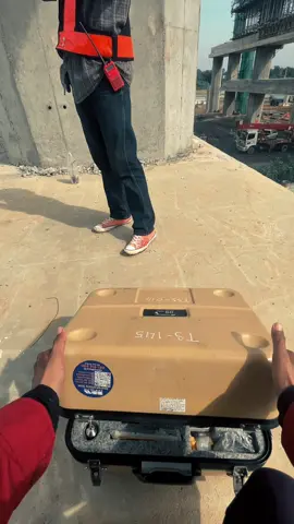 จัดให้ไม่มีขัดอยู่แล้ว #วันอาทิตย์ #topcon os #ช่างสำรวจ #surveyor #ก่อสร้าง 