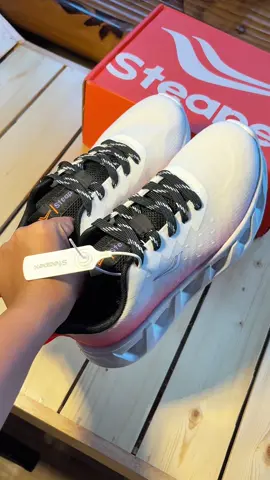 STEAPEX SUPER OXYGEN Ultra light with oxygen flow cushioning perfect for running🏃 #shoes #runningshoes #lightweightshoes #steapexshoes #steapexsuperoxygen 
