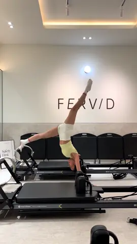 Reformer all the way 🌙🔥 #pilates #fyp 