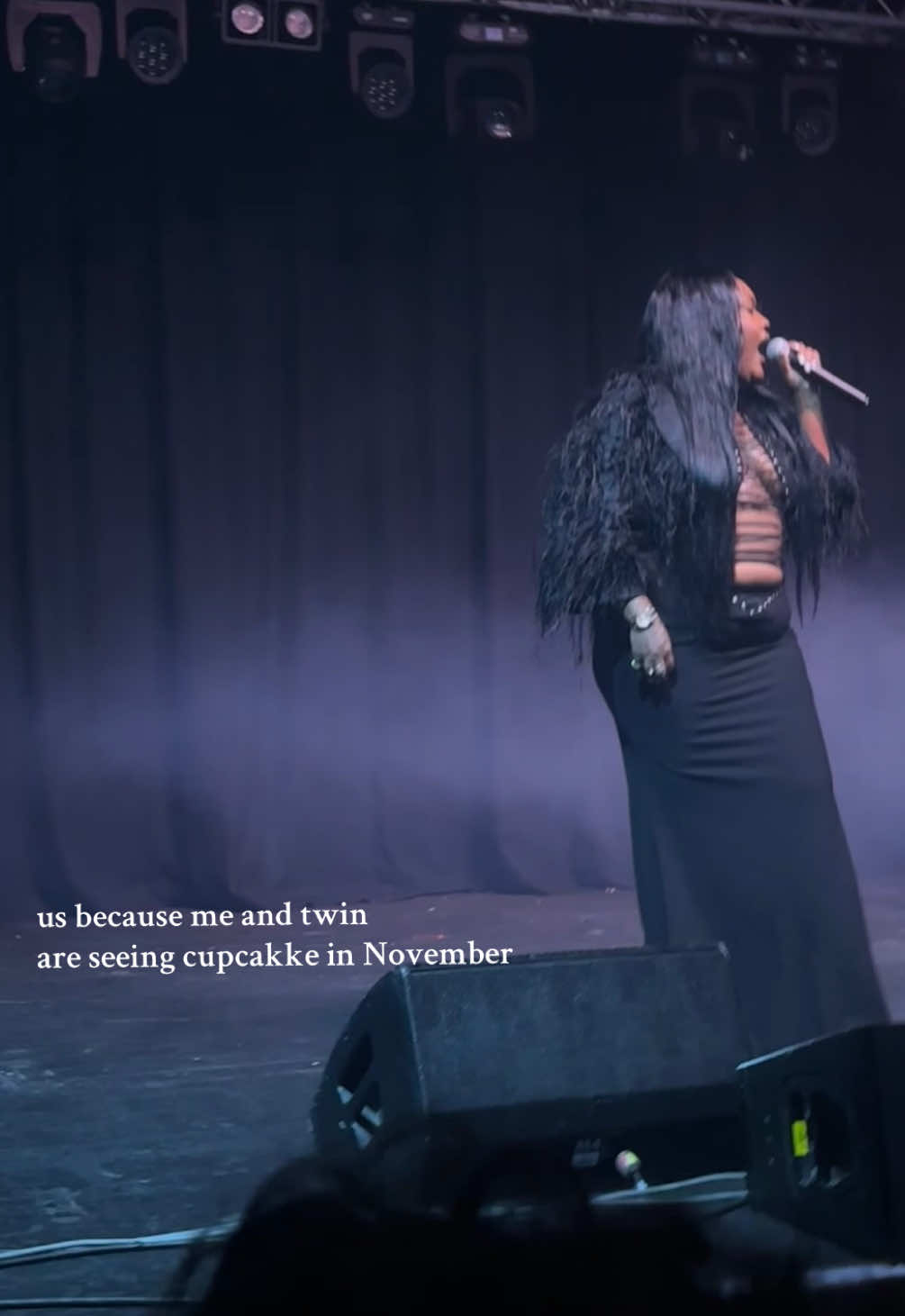 me and twin are seeing cupcakke  @°•★ ari ★•° #cupcakke #concert #fyp #xyzbca #viral 