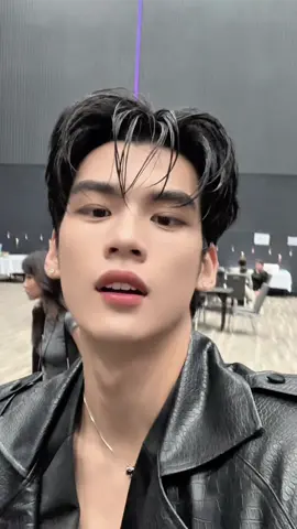 ให้เวลาผมได้อาบน้ำก่อนนน😅