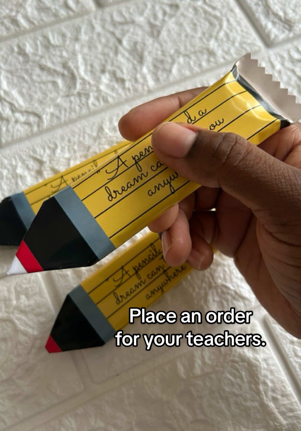 Now this is how you say thank you to your teachers, 👩‍🏫  #munchboxbykatekanim #partyfavours #teacherappreciation #graduation2025 #grade1learners 