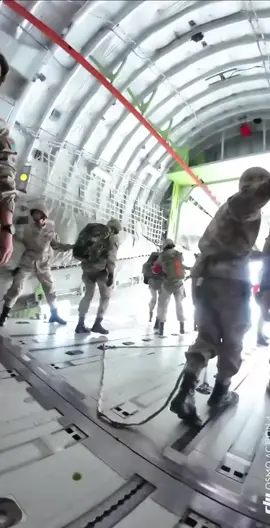 Huấn luyện lính dù hàng ngày#xhtiktok #việtnam #trungquốc #military #PLA 