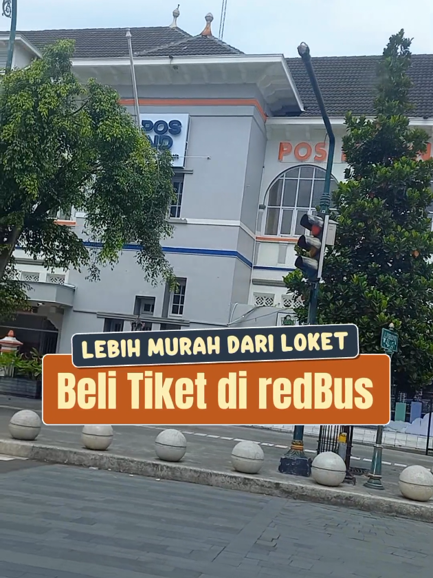 Liburan jadi lebih hemat sejak pakai @redbusindonesia, karena beli tiket di redBus lebih murah dari loket ✨️ #tiket #traveling #liburan #redBus   