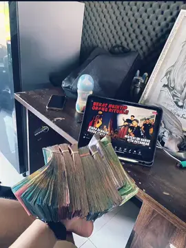 pesona uang kusumawara yang hasil dari ngonten #masukberandafyp #kusumawaraoffiocial👹😻 #aurabosmuda#hasilngonten@KUSUMAWARA OFFICIAL REAL💯 