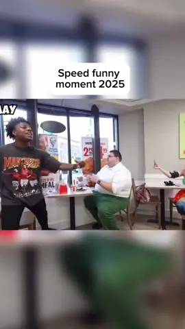 #ishowspeedlive #ishowspeedclips #funnytiktok #funnymoment #fyp 