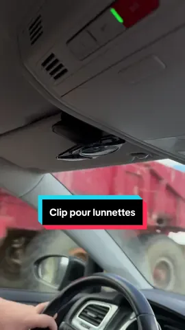 C’est bien plus pratique comme ça ! 😎 #tiktokshop #ventesflashduweekend #lunettes #pratique #voiture 