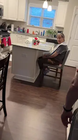 Good morning endalz alzheimer alzheimers alzheimersawareness #ENDALZ #alzheimers #alzheimersdisease #caregiver #dementia #alzheimerscare #pallativecare #hospicecare