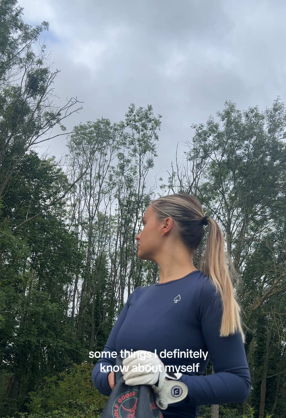 🧚🏼‍♀️🥂⛳️🏌🏼‍♀️we did it! No time to start cutting it 🤣 #golf #golfgirl #ladiesgolf #girlgolfer #womensgolf  Thanks to all the brands that have reached out too along the way! 