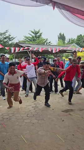 Video terakhir lomba keseruan kemerdekaan, sampai ketemu tahun depan semoga kita semua selalu dalam perlindunganNya🙏😇 #polriuntukmasyarakat #bhabinkamtibmas #hutri80 