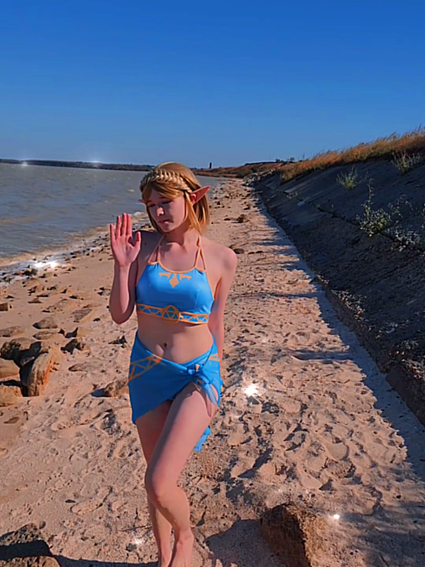 оч стесняюсь выкладывать именно видео, надеюсь, норм получилось. фото выложила в тг #cosplay#zelda#косплей#зельда