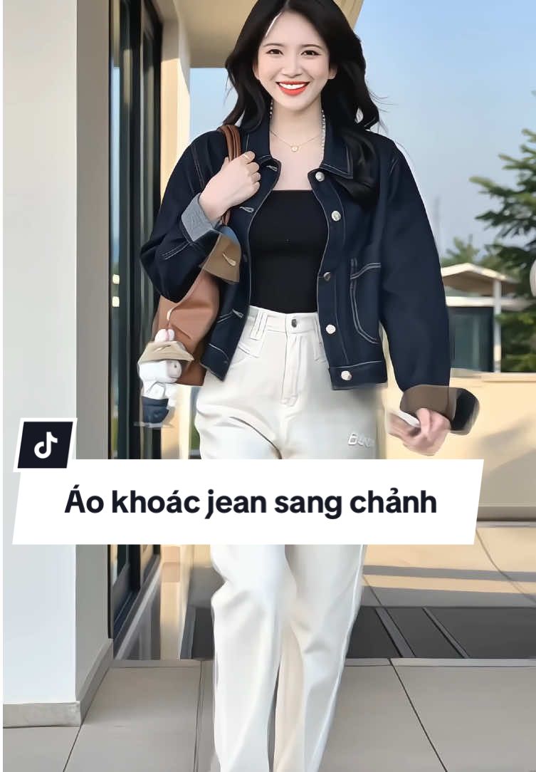 Áo khoác jean xanh than denim với thiết kế phối tay nâu, mang đến phong cách trẻ trung và thời thượng. Màu sắc xanh than cực kỳ thu hút, phom dáng lỡ thoải mái, phù hợp cho các hoạt động ngoài trời. Chất liệu jean cao cấp, bền bỉ và thoáng mát, giúp bạn tự tin trong mọi hoàn cảnh. Phù hợp với nhiều hoàn cảnh như đi làm, đi chơi, hay tham gia các hoạt động ngoài trời. Sản phẩm có nhiều kích cỡ để lựa chọn. #aokhoacdenim #aokhoacjean #aokhoacnu #aokhoactrungnien #xuhuong 