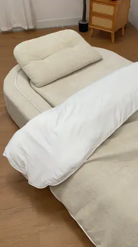 This sofa can surprisingly be turned into a noon nap bed!!👍👍❤️#kangaroo #sofabed #homesofa #foldingsofabed #foryoupage❤️❤️ 