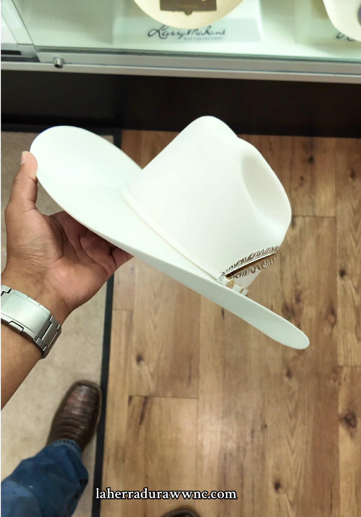 100x Stetson el Presidente copa chica Sinaloa Blanco con pluma de plata $1,299 dólares Pluma $120 órdenes al 9105967393 #stetson #100x #usa #premium #western 