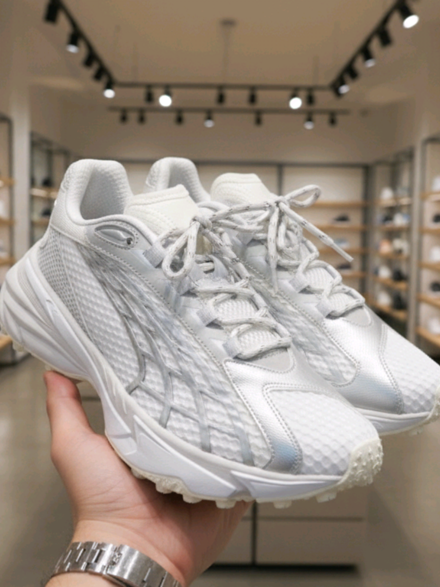 PUMA Sneaker Speed Spirex White-Feather Gray #sepatupuma #sepatusneakers #sepatukeren 