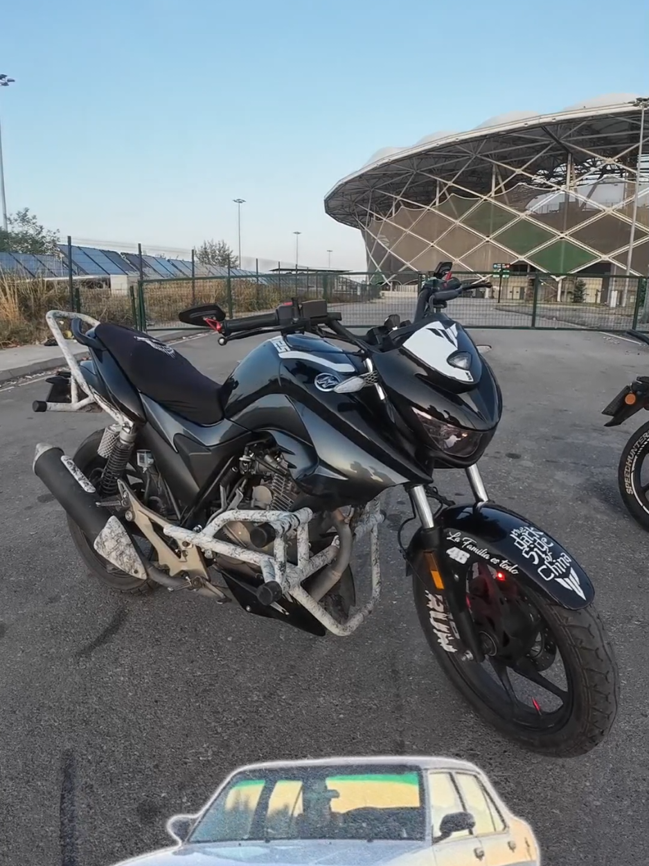 Esmer sarışın fark etmez 🔥 #driftl #tvsraider125cc  #keşfet #sakarya @berk.byrm 
