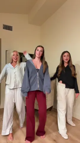 You better bark like you want it @gianna @Charlie Getty #newdance #dance #trendingdance #fyp 