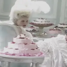 les yeux sans visage                                #marieantoinette #kirstendunst #sofiacoppola #myheartsruined #fyp 