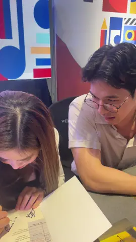 WILBEARS, ang tugon? @Wilbert Ross @beabinene #manilainternationalbookfair #beabinene #wilbertross #wilbea #viarkin