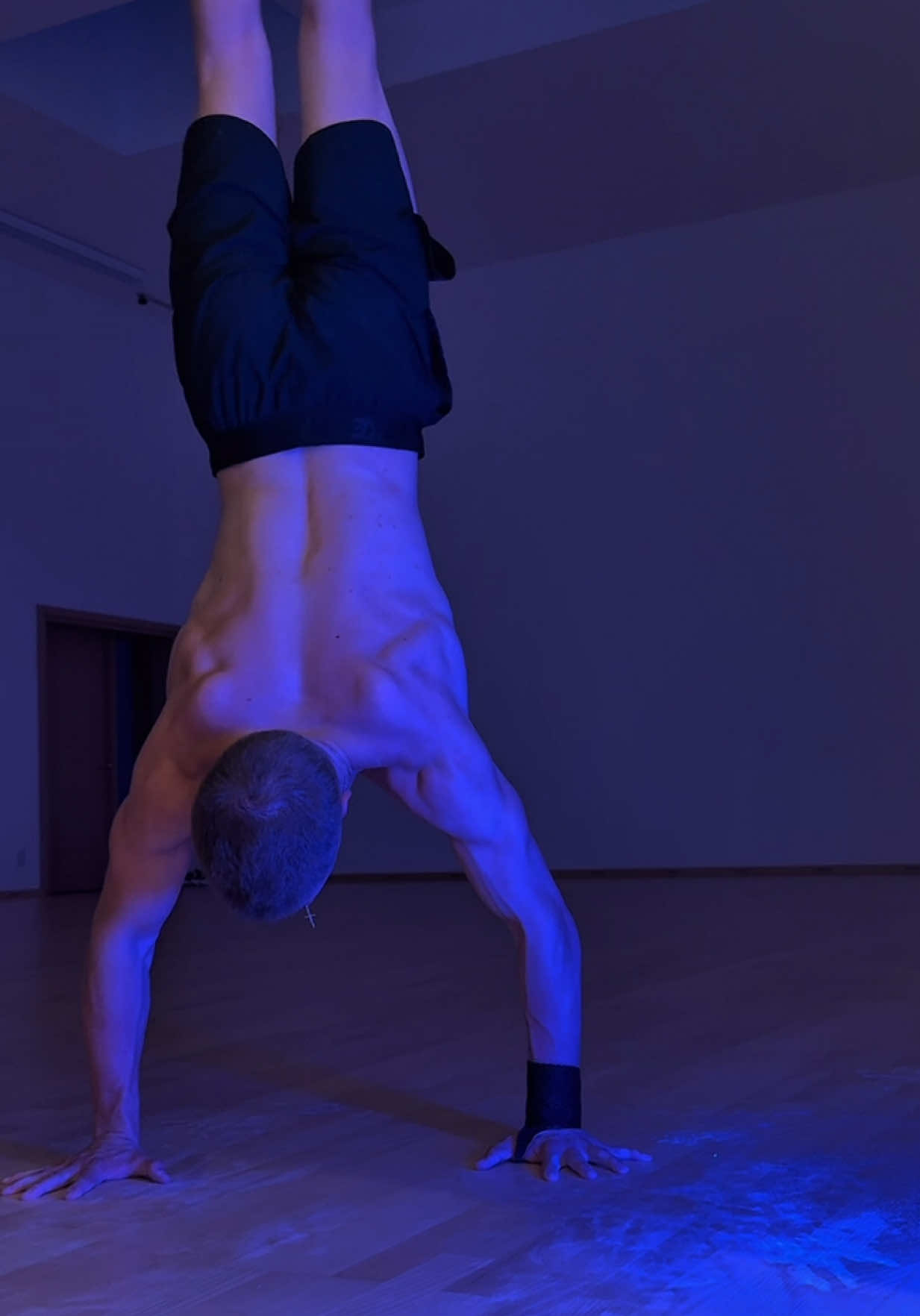 По тихоньку двигаемся к целям #GymTok #calisthenics #aesthetics #back 