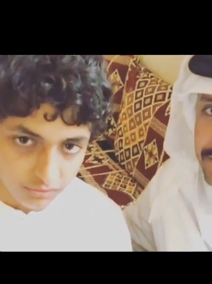 خميس 🌷#قصايد #fyp #الشعب_الصيني_ماله_حل😂😂 #شعر #هواجيس @خـمـيـس الـهـامـلـي 