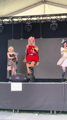 I love this song 😍 but why are my expressions so aggressive in this performance 🥲 #lovelivecosplay #lanzhuzhong #cosplay #r3birth #lanzhuzhongcosplay 