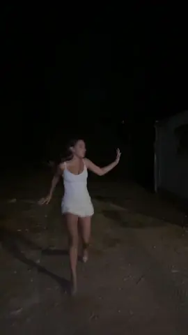 וכל זה על עקבים כן? 