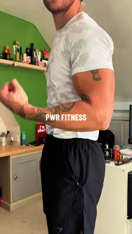 Affiliate of @PWR FIT 🫶🏽📹 For 10% OFF 💰 Use Code: KYLEWALKER10 #affiliate #powerfitness #gymwear #gymtop #GymTok 