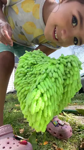 Regular Sunday car wash day #fyppppppppppppppppppppppp #car #carwash #daddysgirl #truckerpapii 