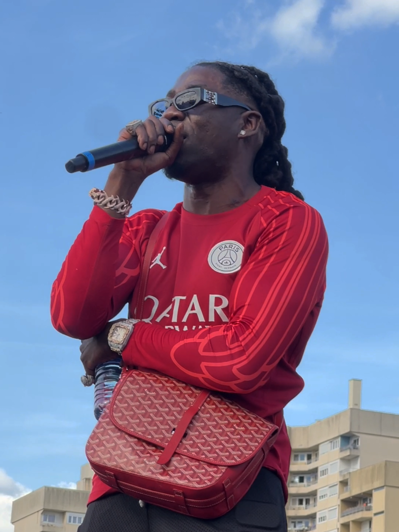 J'suis dans quel bail 🫣 (crédit 📸: @Mary Nicole) #gazo #nanterre #song #rap #drill  @GAZO 