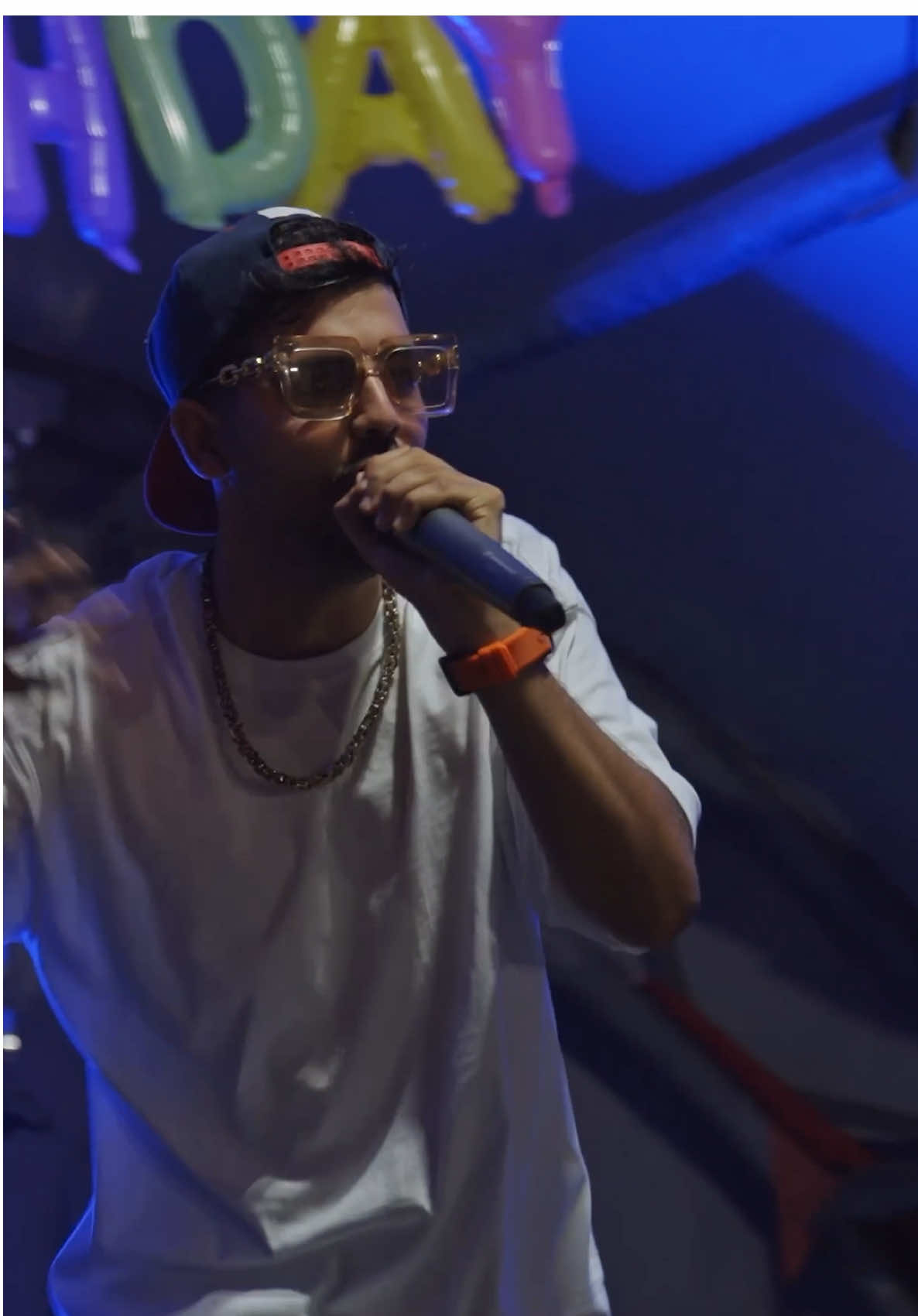 Yeni nesil rap sözleri (Dizi ismi “Deli Zekalılar” YouTube’da yayında) 