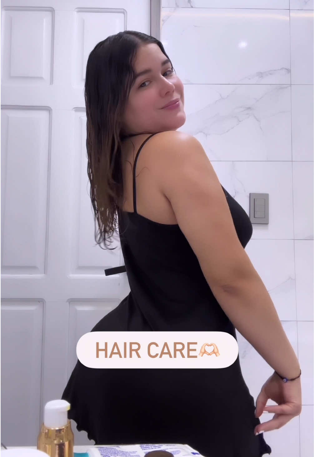 Self care🤍🧼 #karsell #arganoil #haircare #washday #fyp 