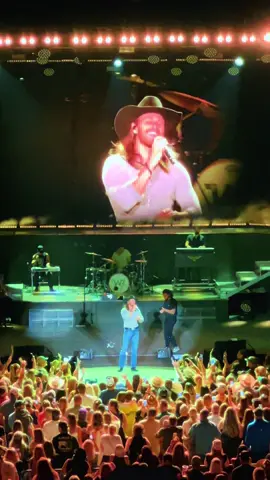 No words...💕 #warrenzeiders #howgreatthouart 