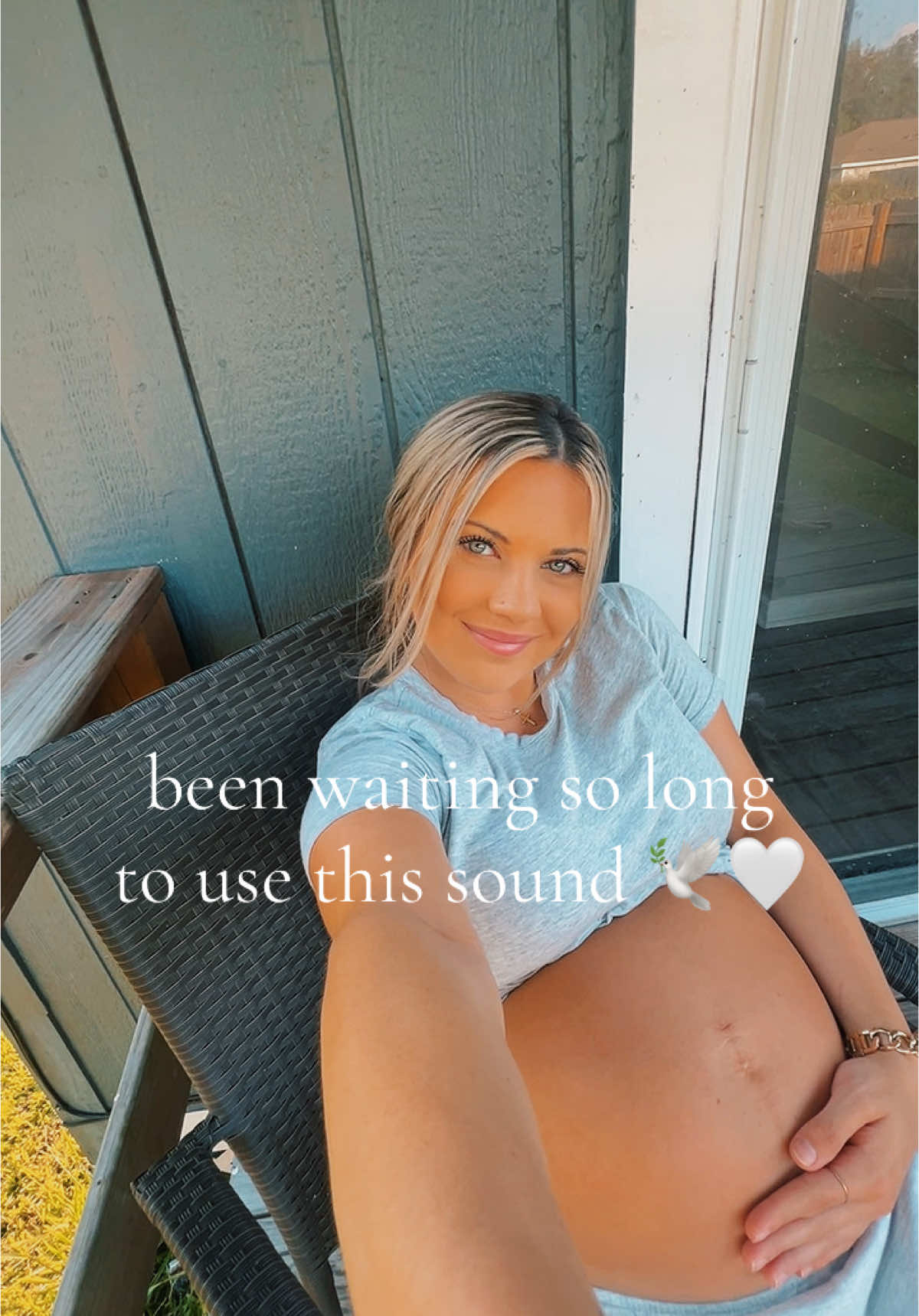 only about a month left 🫶🏼  #34weekspregnant #soim34weekstoday #motherhood #soontobemom #boymom #pregnancyjourney #pregnant #babyboy #34weeks #rainbowbaby 