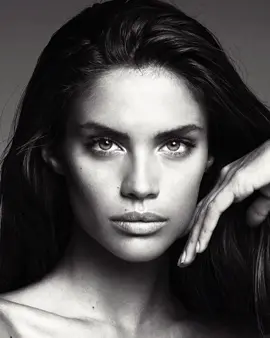 Sara Sampaio #fyp #looksxbeauty #beauty #looks #sarasampaio 