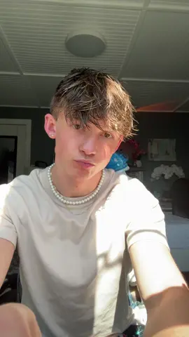 Too broke to see a dermatologist 