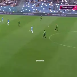 Sassuolo berhasil mengalahkan tuan rumah lazio dengan skor tipis 1-0. ini adalah kemenangan Sassuolo pertama di Serie-A, musim ini.  #jayidzes #sasuolo #lazio #seriea #bektimnas🇮🇩 