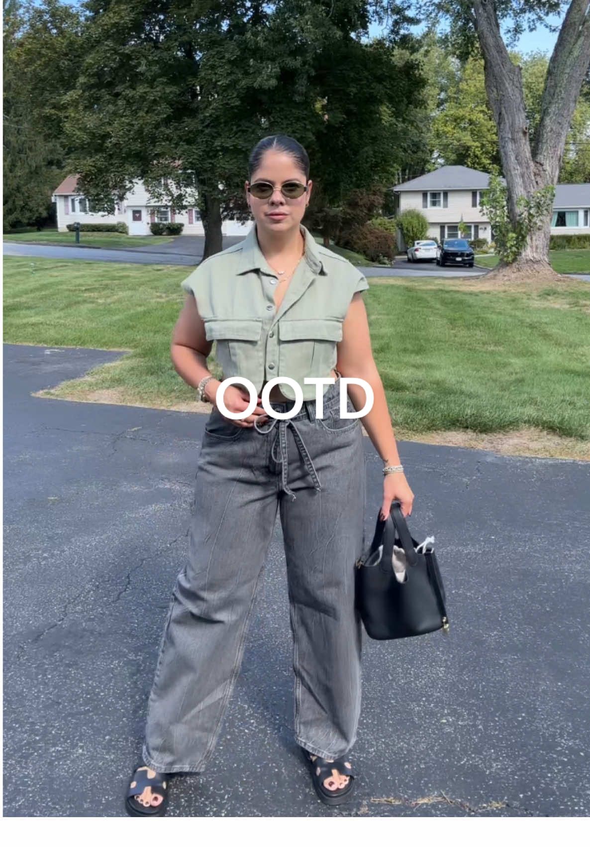 Sunday outfit ✨#whattowear #fashiontiktok #ootdinspiration #fashioninspo #fyp 