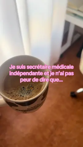 ✨ Je n’ai pas peur de dire que mon bureau, c’est mon salon… et franchement, j’y suis très bien. Travailler à domicile, c’est pas « ne rien faire », c’est avoir transformé mon quotidien en liberté. ☕💻 Plus de transports, plus de collègues relous, plus de patron derrière mon dos. Juste moi, mon café, et mon business. 🚀 #secretairemedicale #indépendante #travailadomicile #entreprenariatféminin #liberté